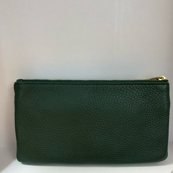 Fossil wallet. Great condition. - Picture 2 of 5